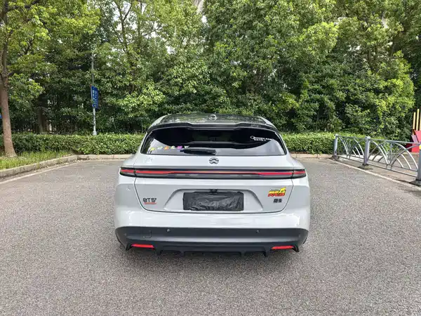 NIO ET5T 2024