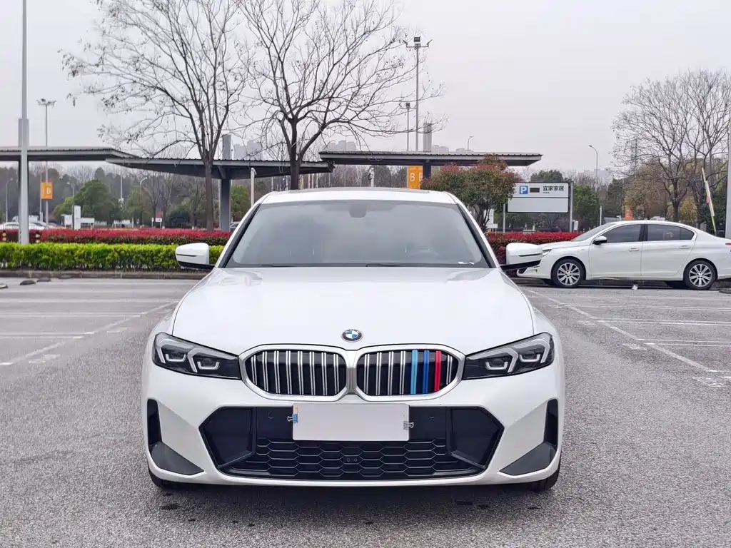 BMW 3 Series 2024