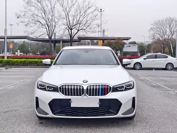 BMW 3 Series 2024
