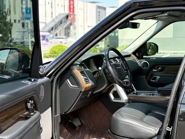 Land Rover Range Rover 2019