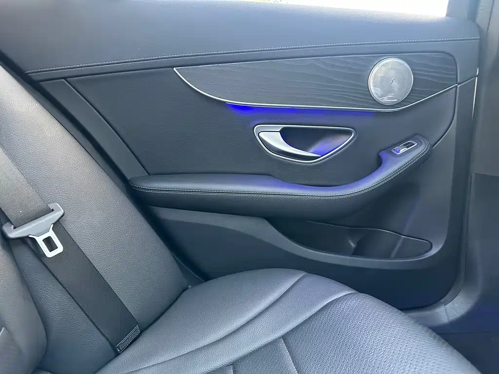 Mercedes-Benz C-Class 2020 — фото 9