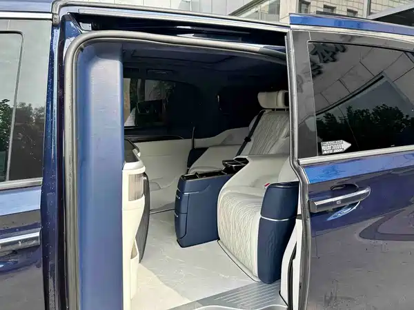 Buick GL8 2021