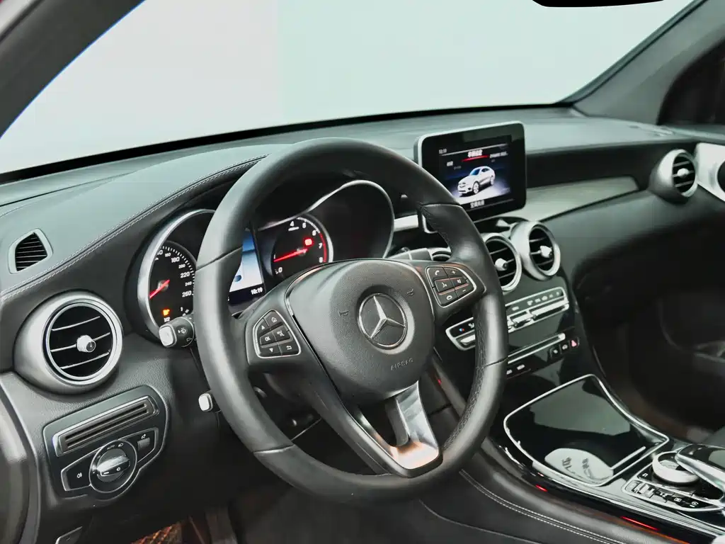 Mercedes-Benz GLC Coupe 2019 — фото 17