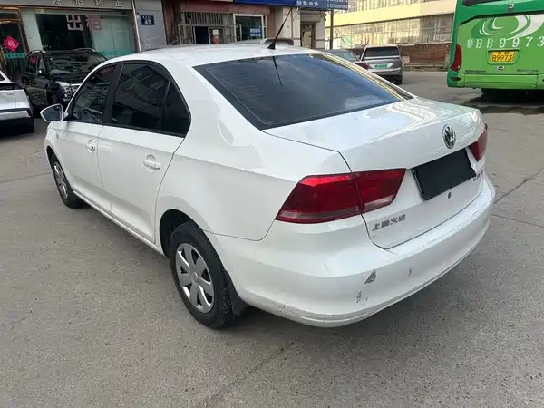 Volkswagen Santana 2015