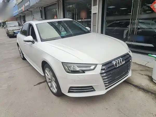 Audi A4L 2017