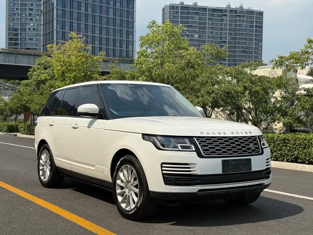 Land Rover Range Rover 2018 — фото 3