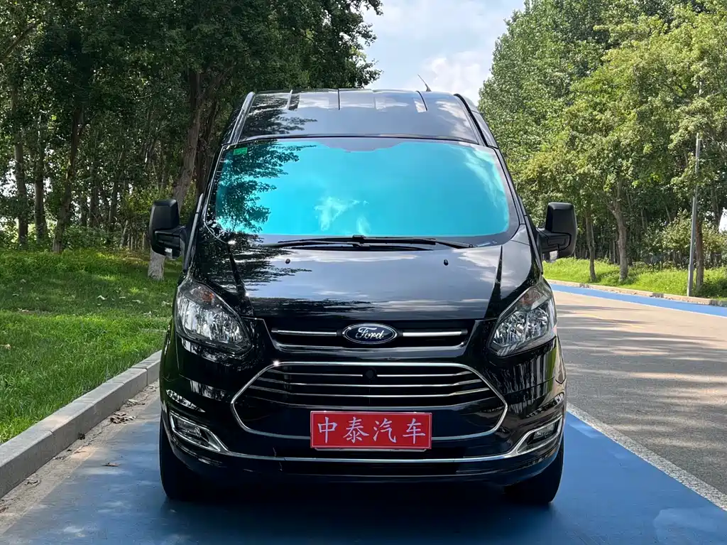 Ford Transit 2022