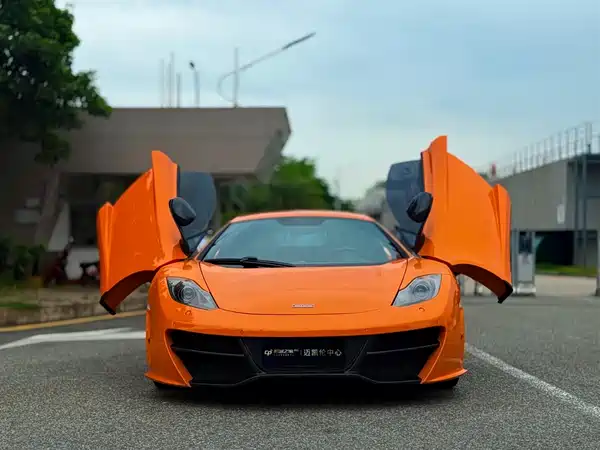 McLaren 12C 2013