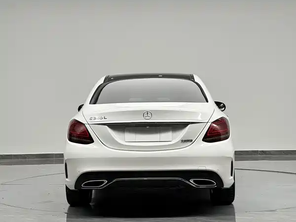 Mercedes-Benz C-Class 2021