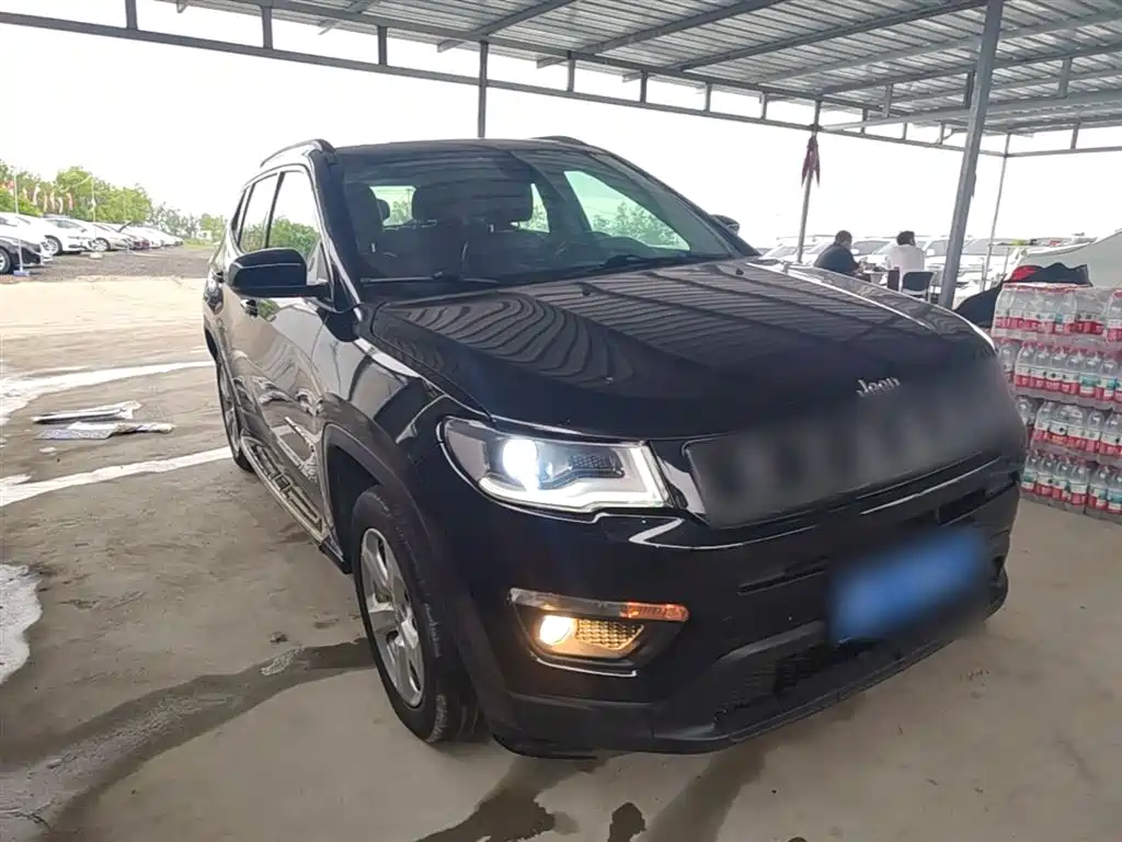 Jeep Compass 2018 — фото 4