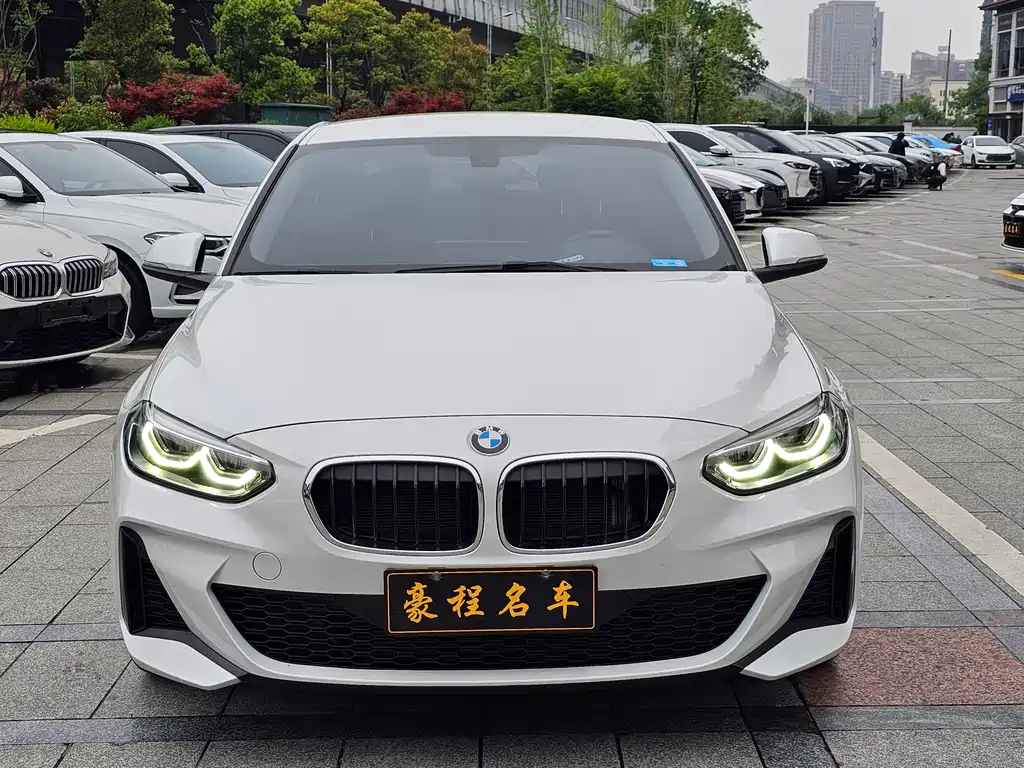 BMW 1 Series 2023