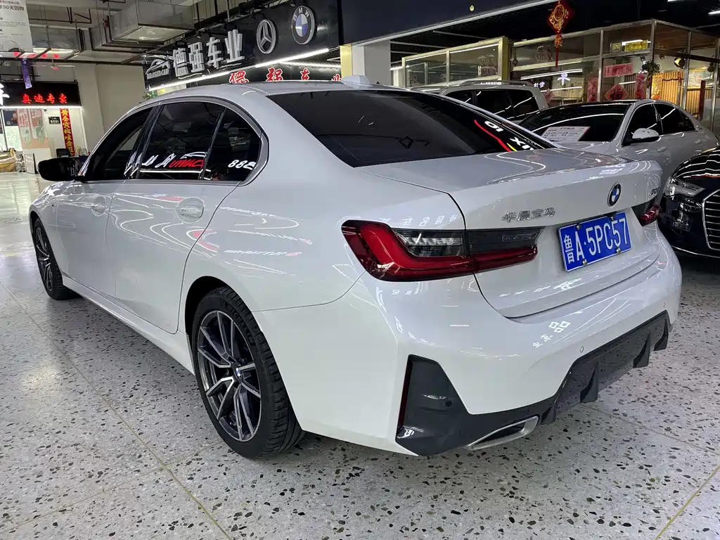 BMW 3 Series 2023