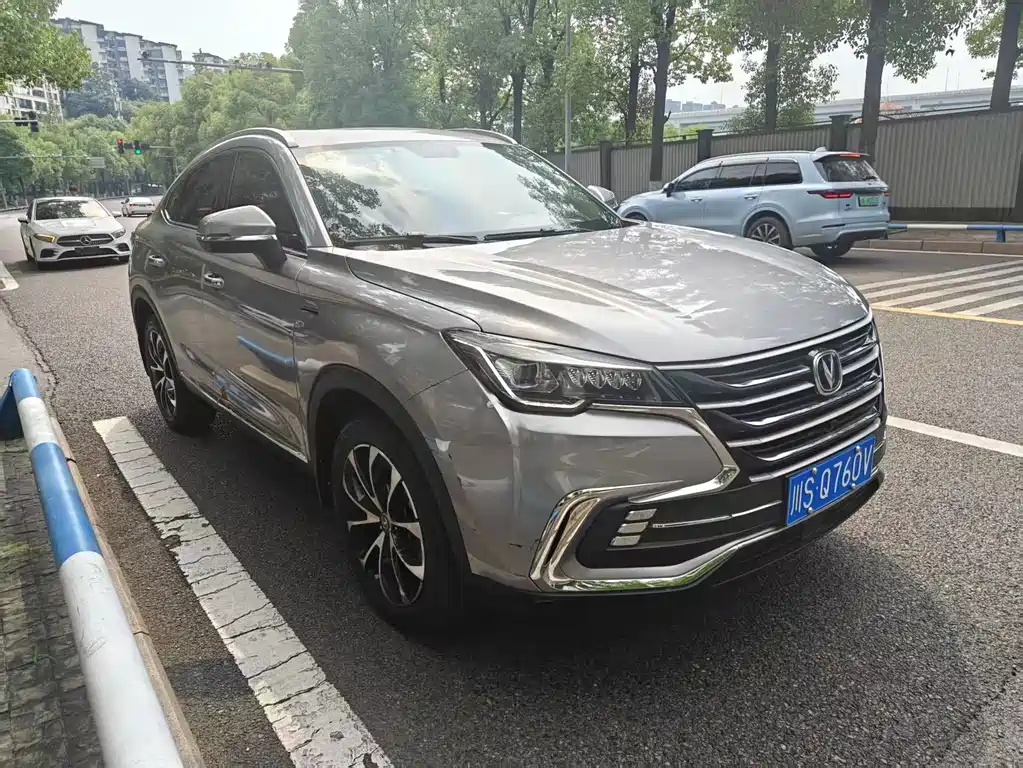 Changan CS85 COUPE 2020 — фото 3