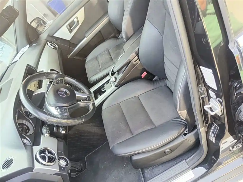 Mercedes-Benz GLK-Class 2016 — фото 15