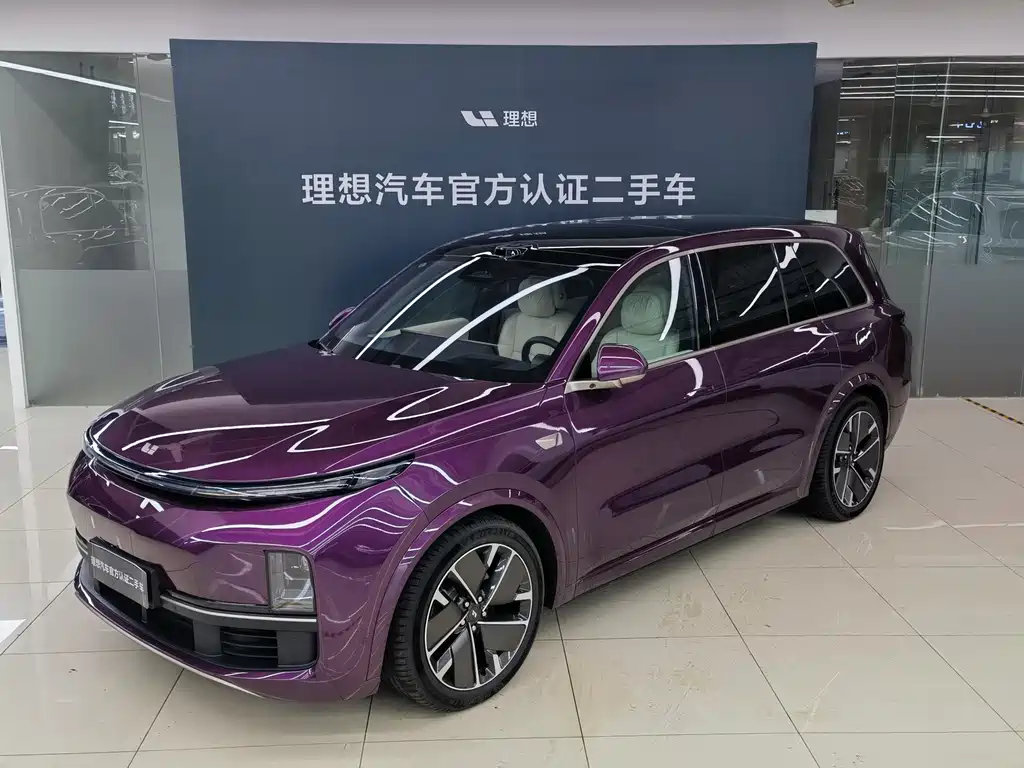 Li Auto Li L9 2025