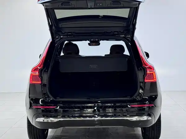 Volvo XC60 2023