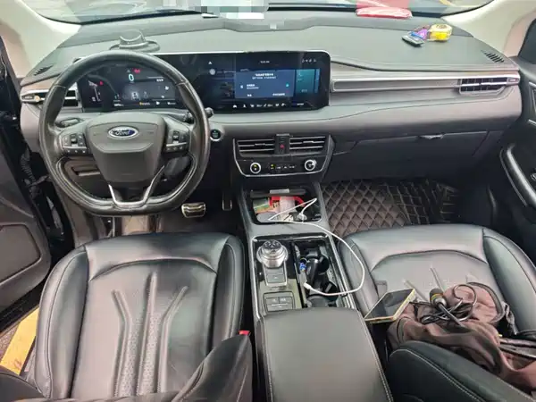 Ford Edge 2022