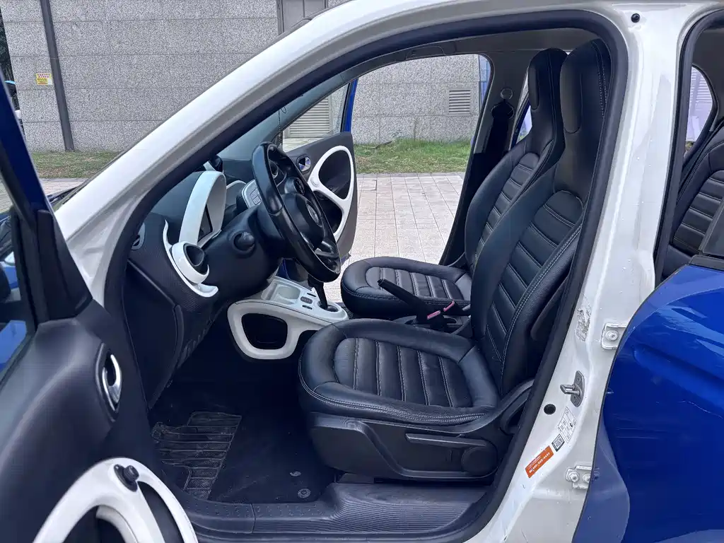 smart Forfour 2017 — фото 11