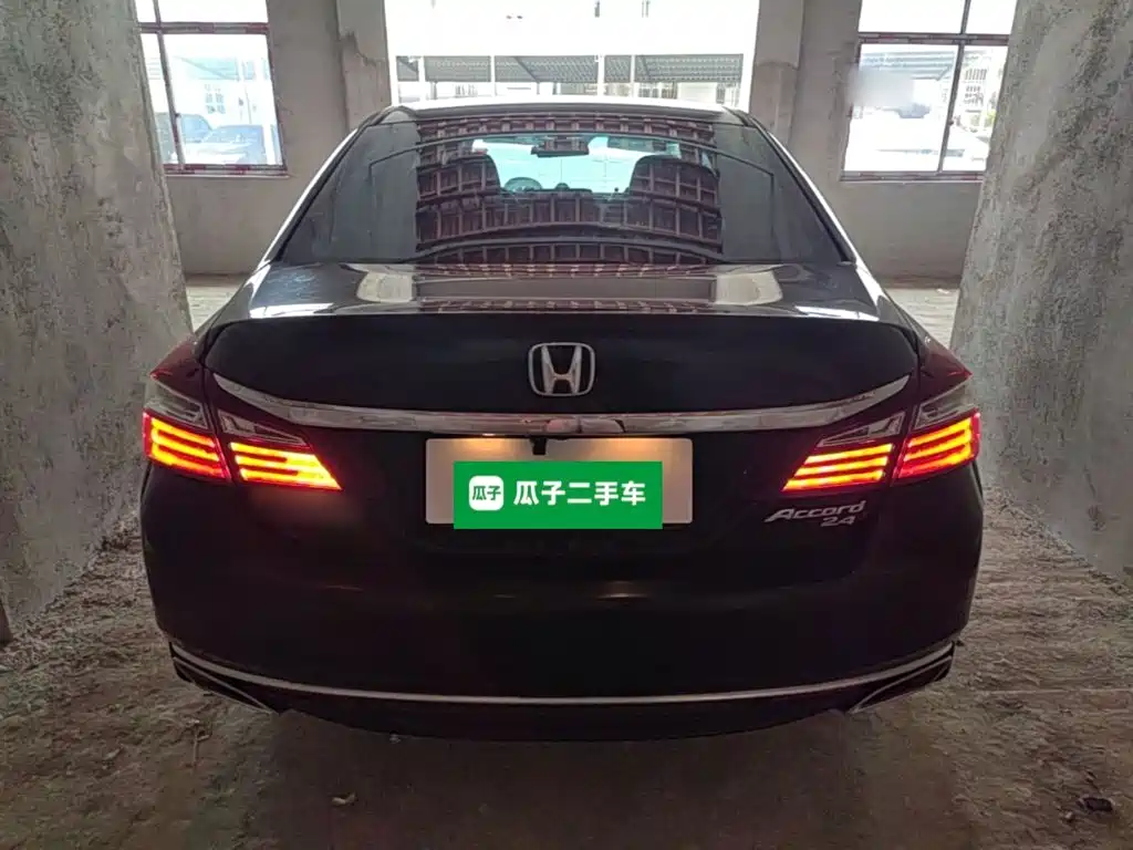 Honda Accord 2016 — фото 6