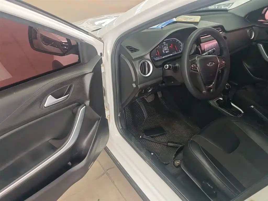 Chery Tiggo 3x 2019 — фото 16