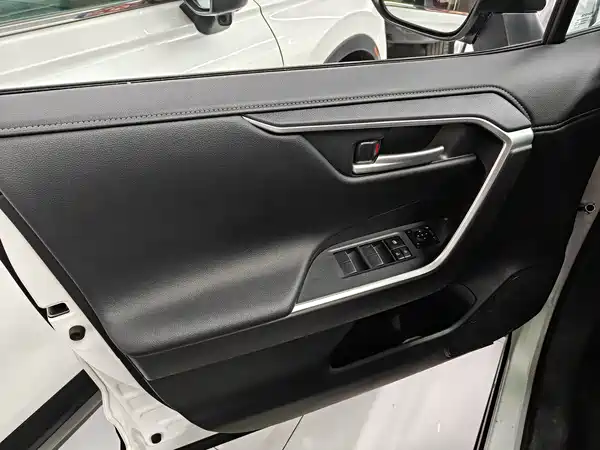 Toyota Wildlander 2023