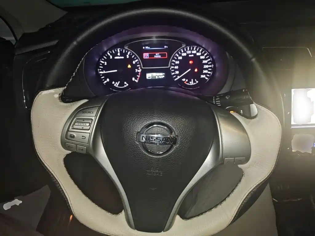 Nissan Teana 2015 — фото 11