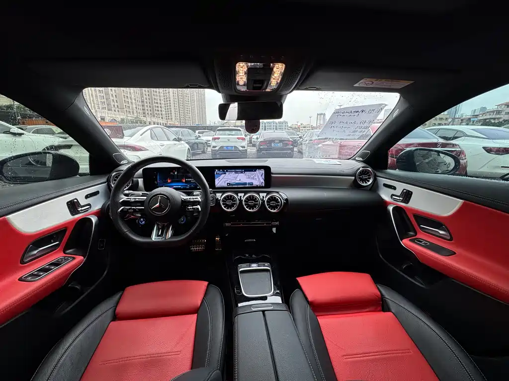 Mercedes-Benz CLA AMG 2024 — фото 14