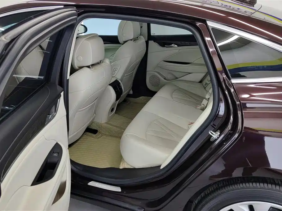 Buick LaCrosse 2022 — фото 11