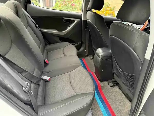 Hyundai Elantra Langdong 2014