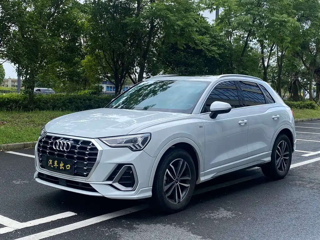 Audi Q3 2022