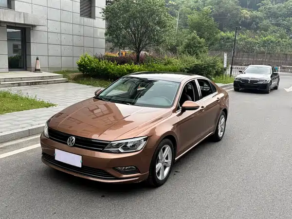 Volkswagen Lamando 2015