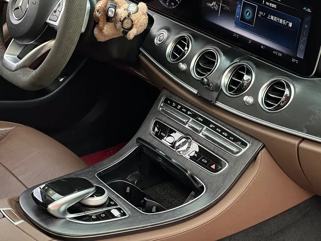 Mercedes-Benz E-Class 2018 — фото 13