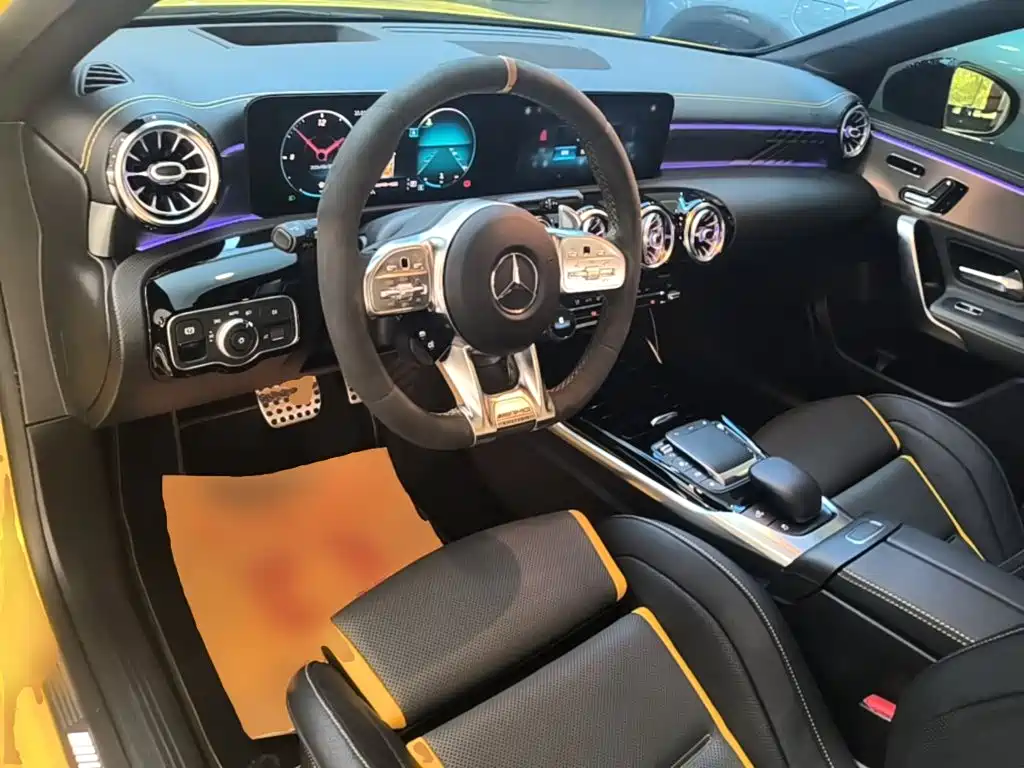 Mercedes-Benz A-Class AMG 2021 — фото 10
