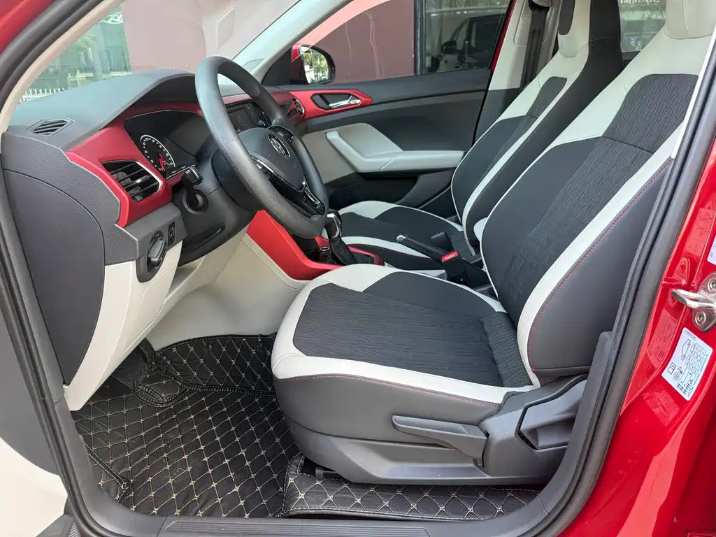Volkswagen T-Cross 2020