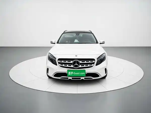 Mercedes-Benz GLA 2019
