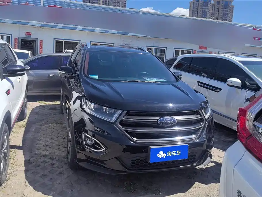 Ford Edge 2018 — фото 2