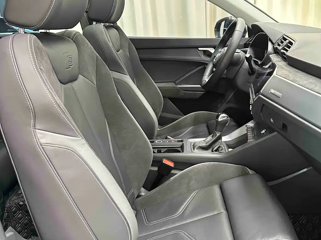 Audi Q3 Sportback 2021 — фото 12