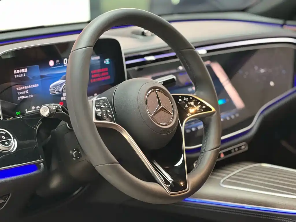 Mercedes-Benz E-Class 2025