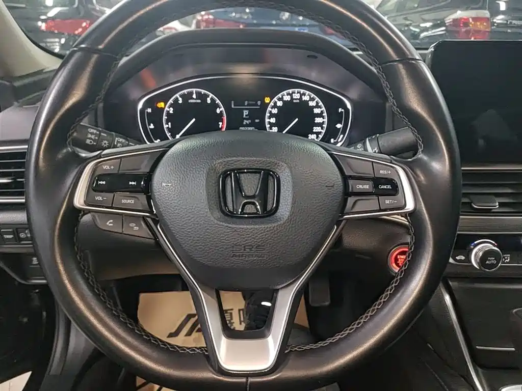 Honda Accord 2021 — фото 11