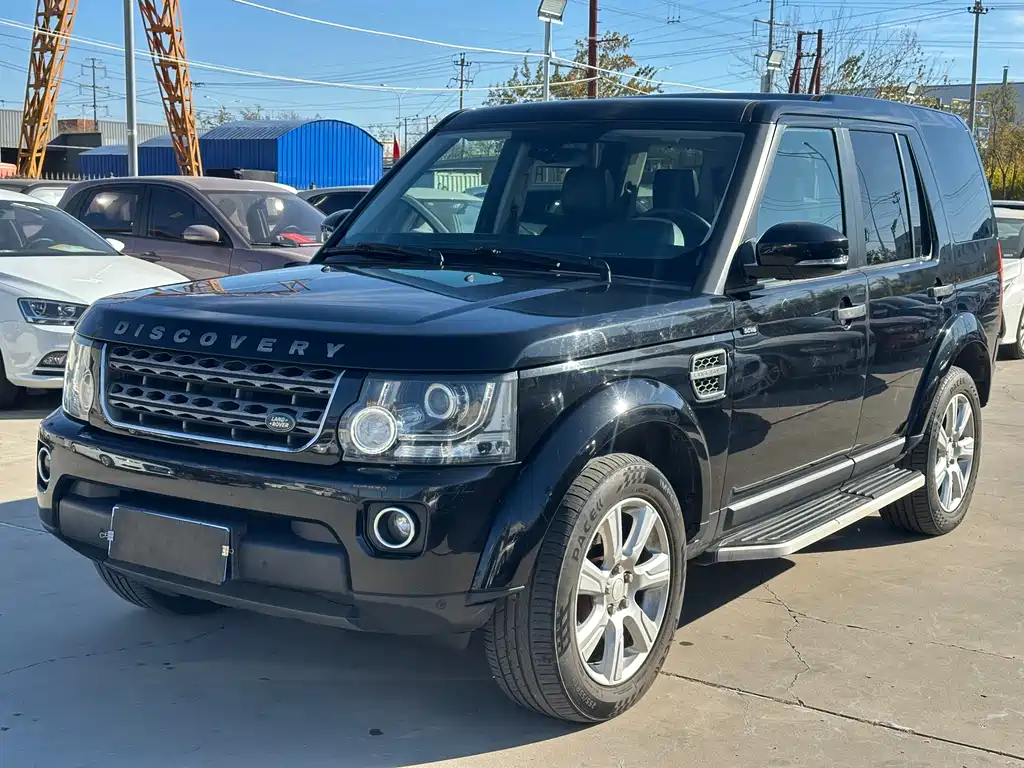 Land Rover Discovery 2015 — фото 1