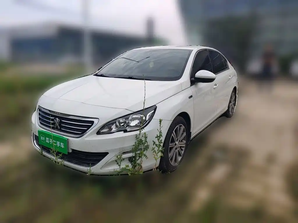 Peugeot 408 2016