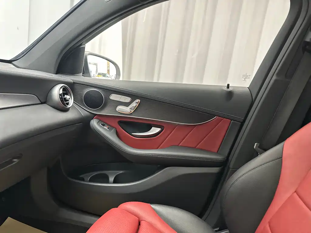 Mercedes-Benz GLC Coupe 2020 — фото 27
