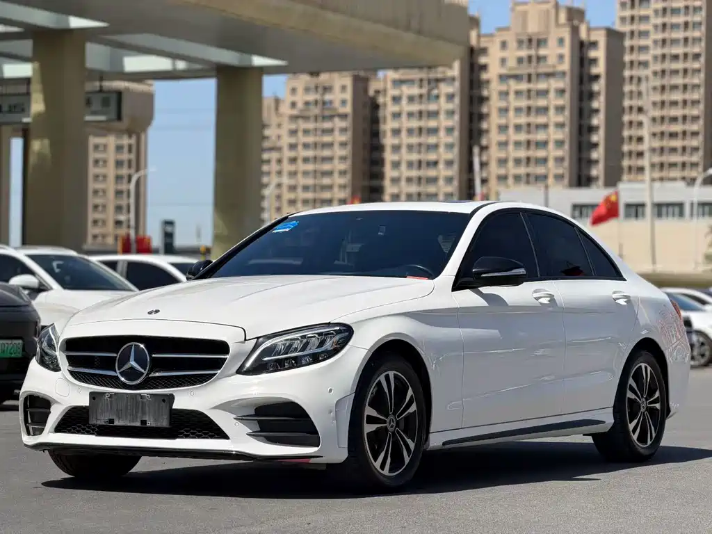 Mercedes-Benz C-Class 2019