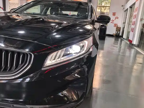Geely Borui Hybrid 2021