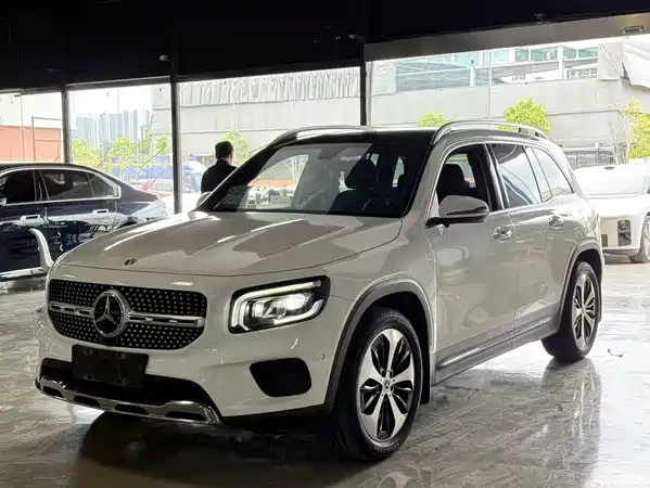 Mercedes-Benz GLB 2022