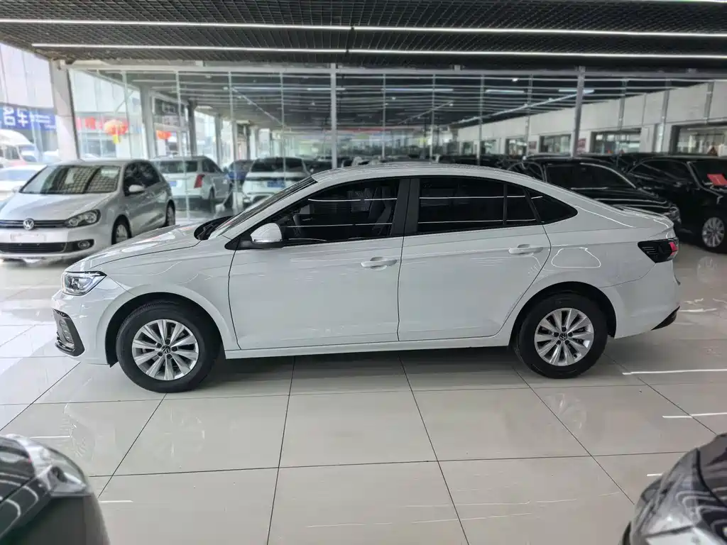 Volkswagen Lavida 2024