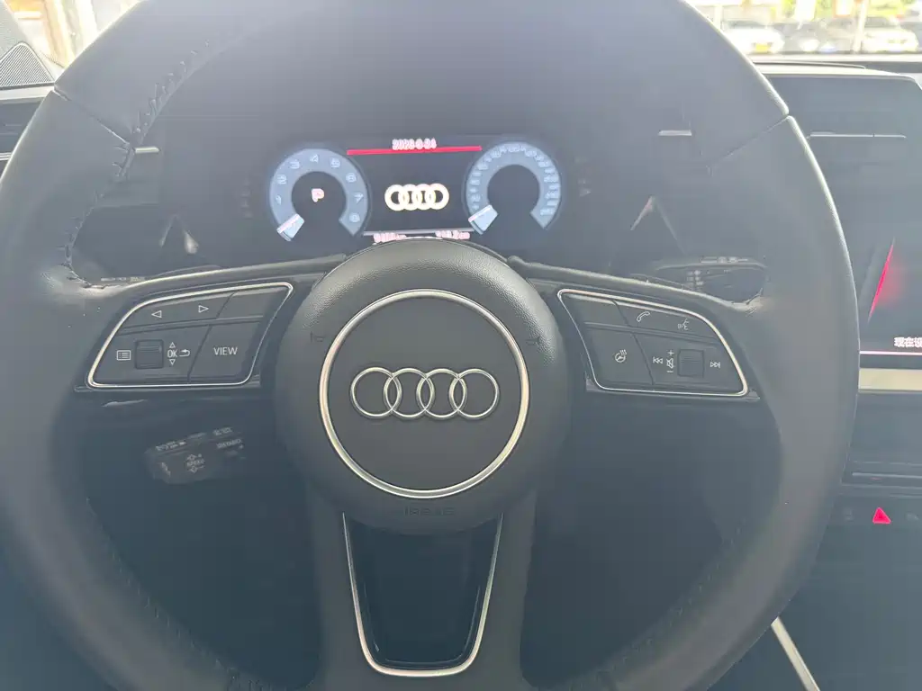 Audi A3 2022 — фото 12