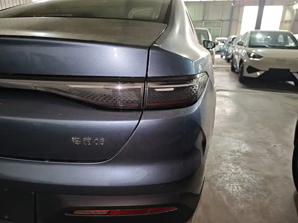 BYD Seal 05 DM-i 2026 — фото 8