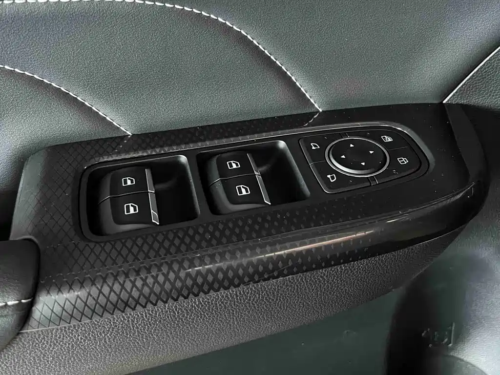 Haval M6 2021 — фото 13