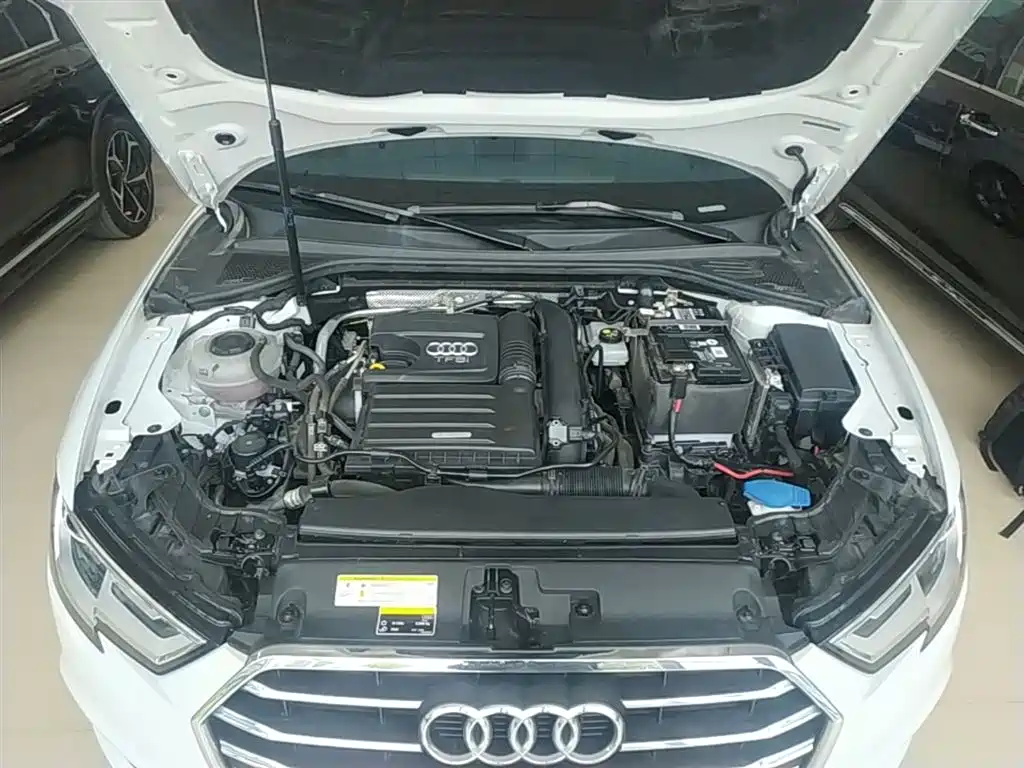 Audi A3 2021 — фото 20